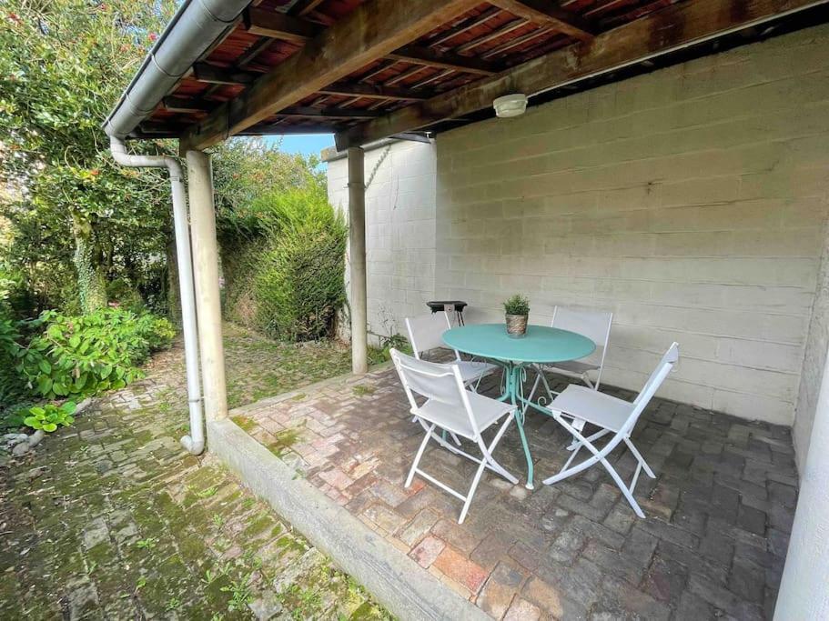 4 Chambres / Grande Maison / Toute équipée Amiens Esterno foto