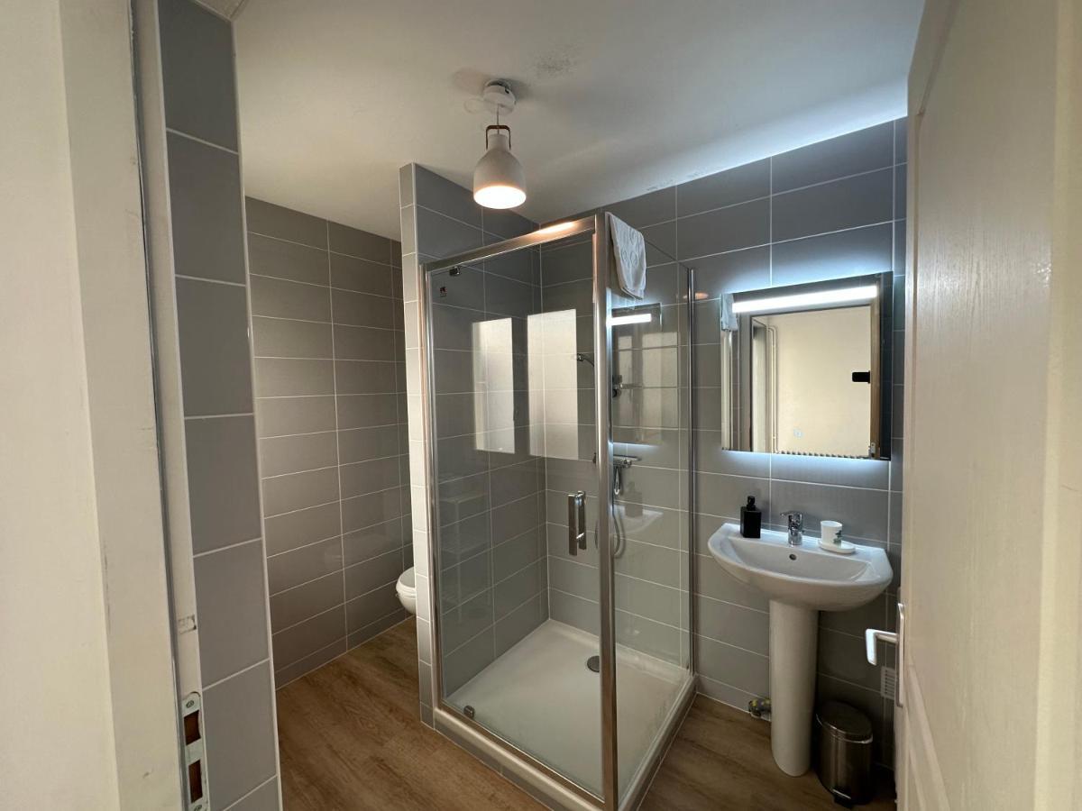 4 Chambres / Grande Maison / Toute équipée Amiens Esterno foto