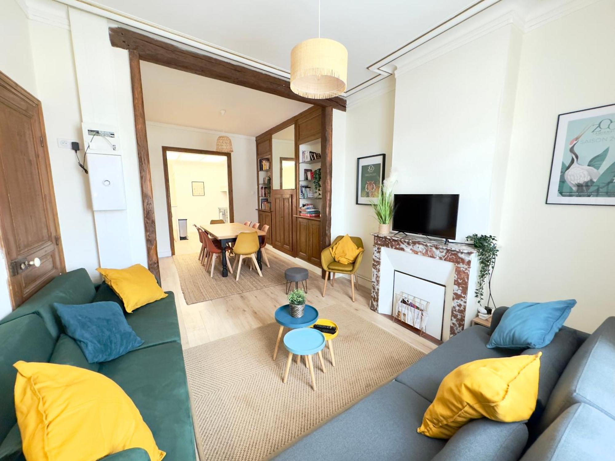 4 Chambres / Grande Maison / Toute équipée Amiens Esterno foto