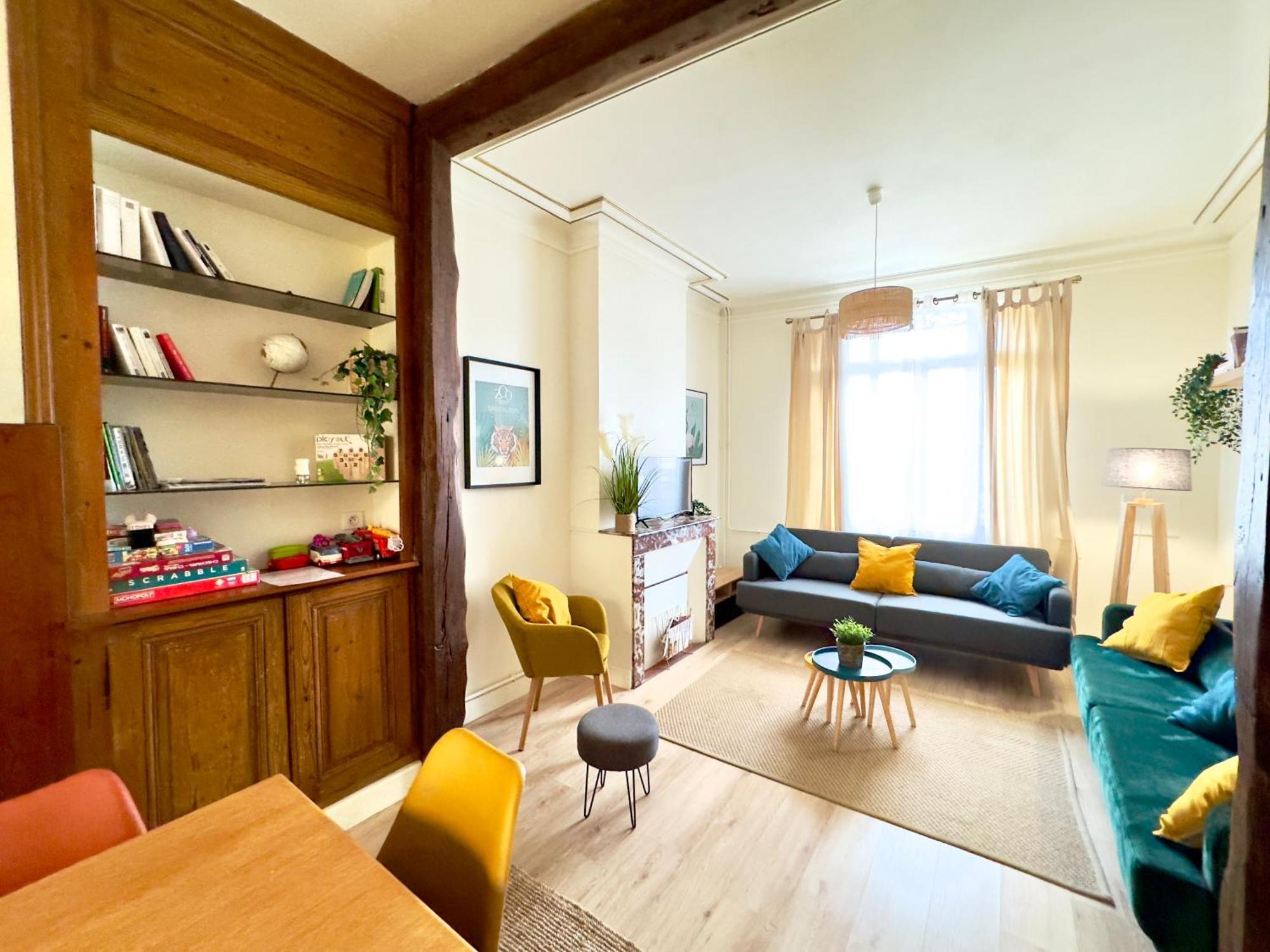 4 Chambres / Grande Maison / Toute équipée Amiens Esterno foto